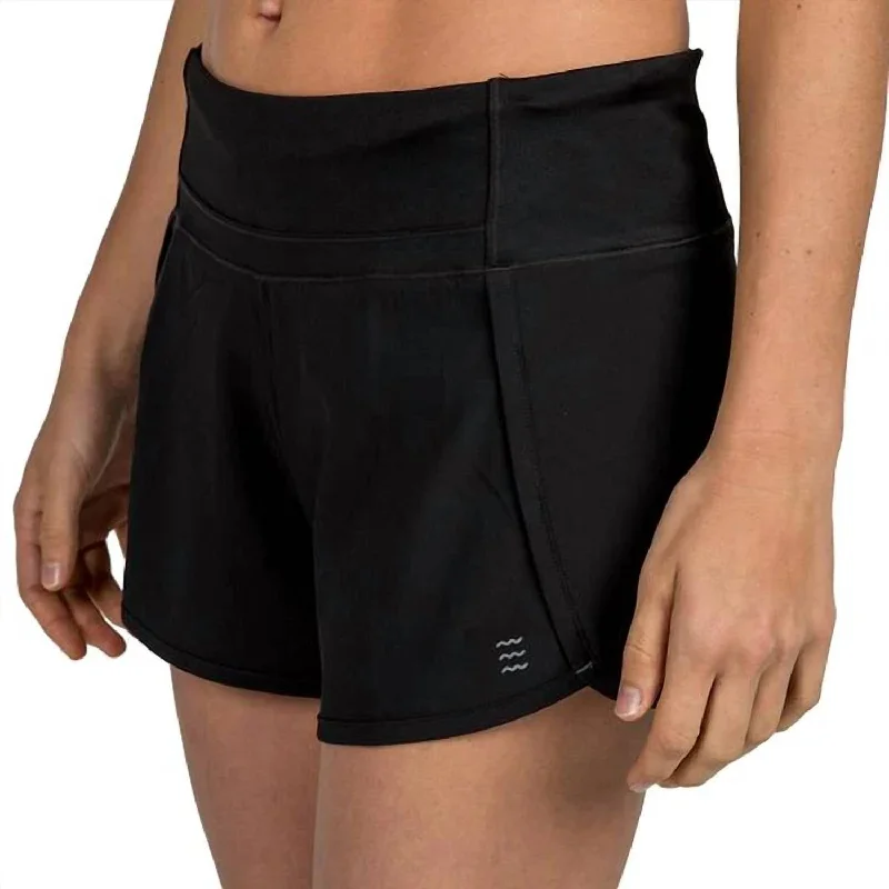 Bamboo-Lined Breeze Shorts In Black